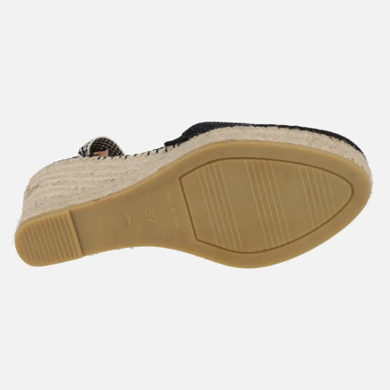 Zapatillas de esparto en tejido con cintas