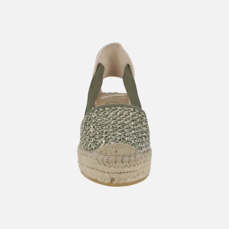 Zapatillas de esparto estilo campesinas en tejido rafia con cintas