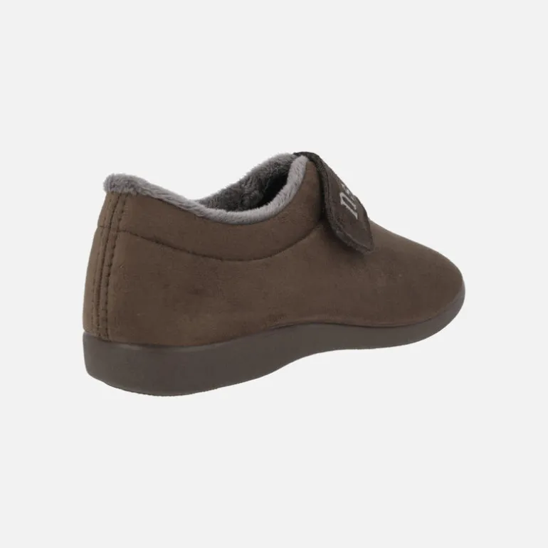 Zapatillas de hombre cerradas con velcro