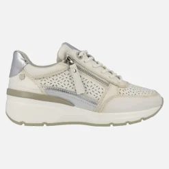 Zapatillas deportivas Carmela de piel con dibujo troquelado