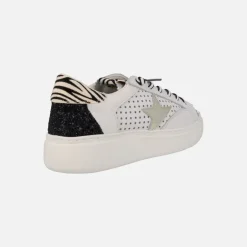 Zapatillas deportivas Cetti en piel blanca con detalles en cebra
