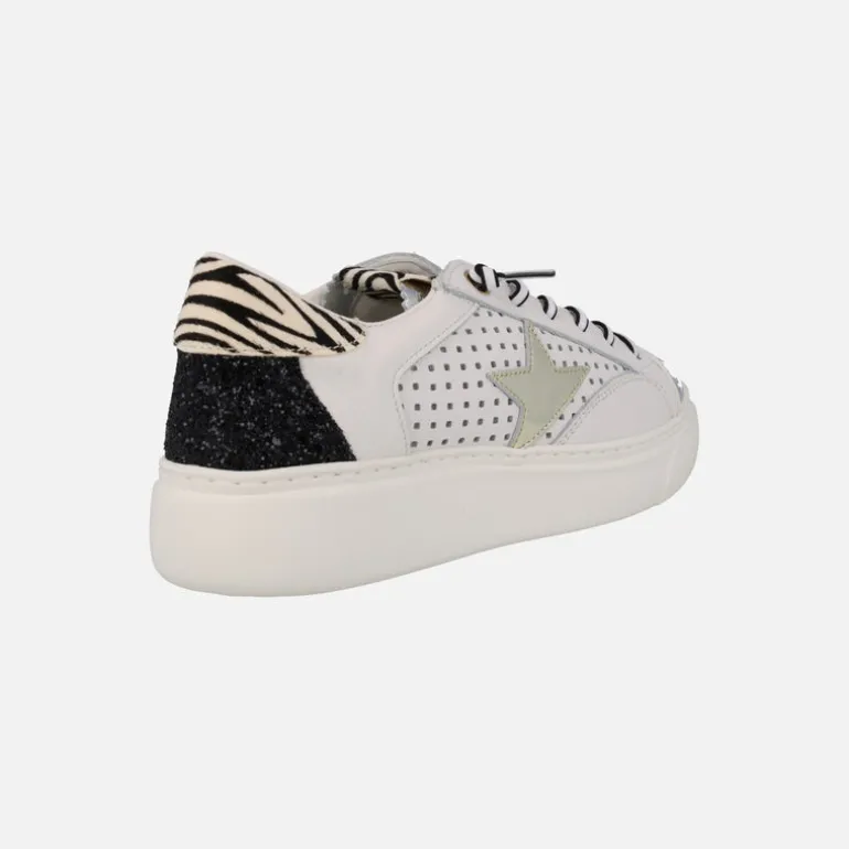 Zapatillas deportivas Cetti en piel blanca con detalles en cebra