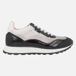 Zapatillas deportivas combinadas con cierre de cordones
