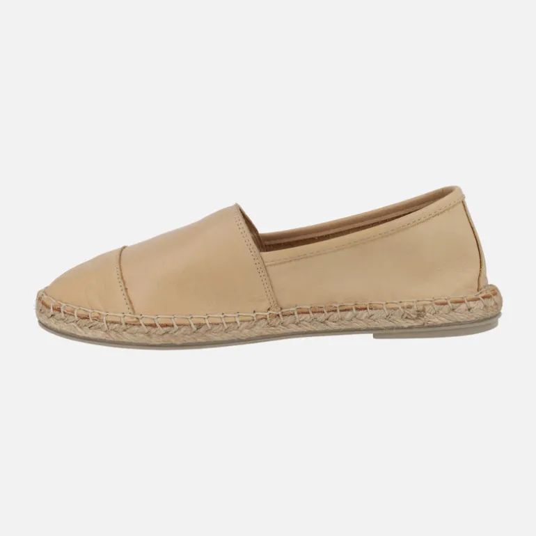 Zapatillas planas de esparto en piel con puntera Alba