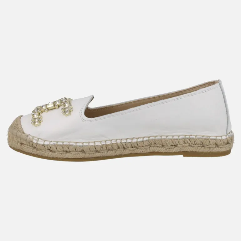 Zapatillas planas de esparto en piel con adorno joya