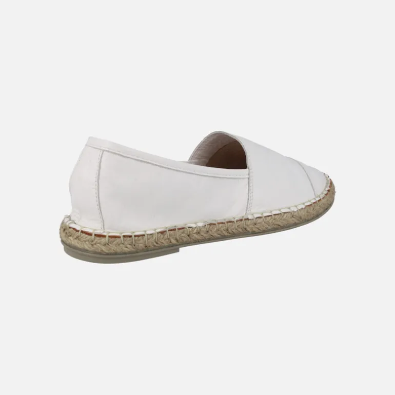 Zapatillas planas de esparto en piel con puntera Alba
