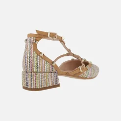 Zapatos Amur-te Multi en rafia multicolor con tachas doradas