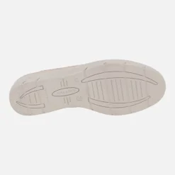 Zapatos confort de piel con troquelados y cuña baja