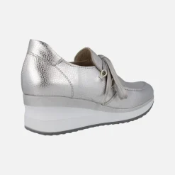 Zapatos confort en piel metalizada con cordones