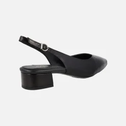 Zapatos corte salón de piel destalonados