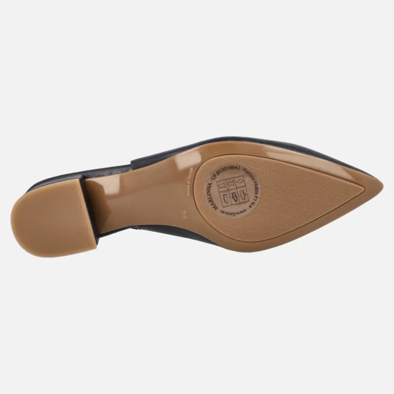 Zapatos corte salón de piel destalonados