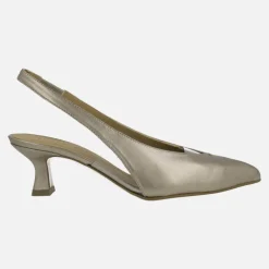 Zapatos corte salón destalonados en piel combinada con vinilo