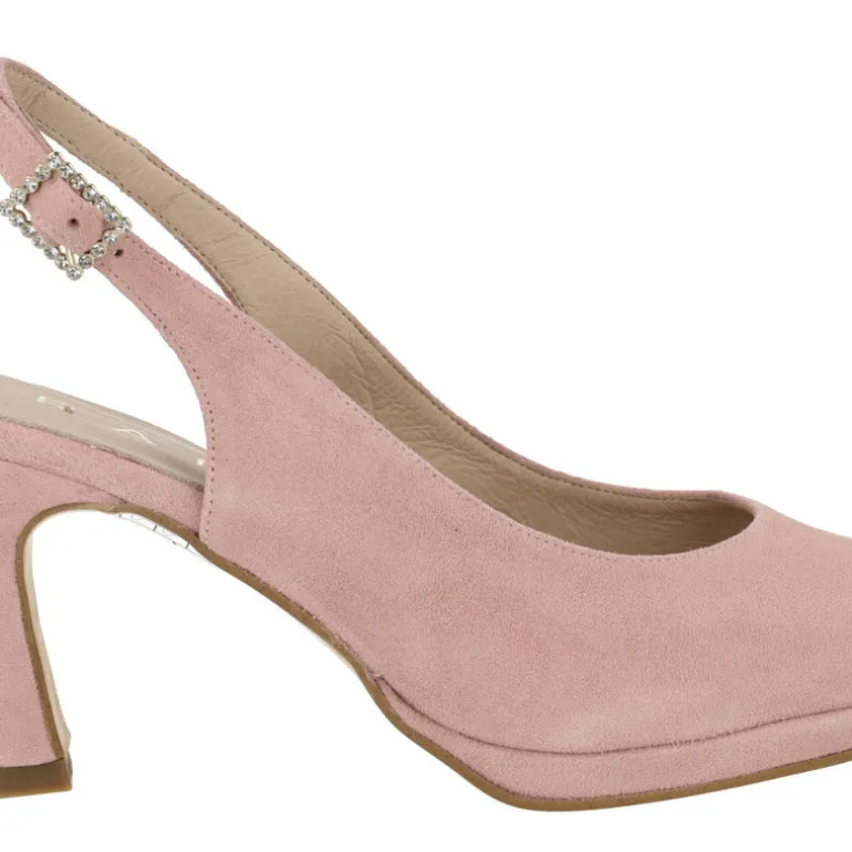 Zapatos corte salón destalonados con hebilla de pedrería