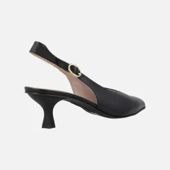 Zapatos corte salón destalonados con tacón bajo