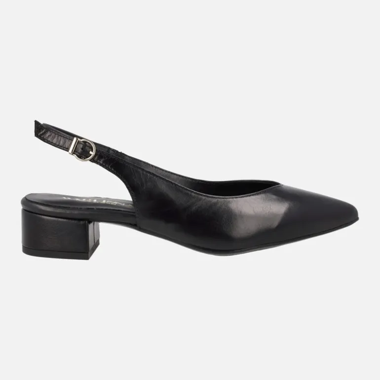 Zapatos corte salón destalonados con tacón bajo