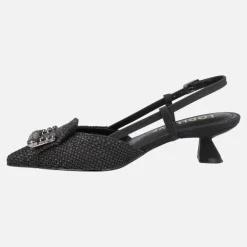Zapatos corte salón destalonados en acabado rafia