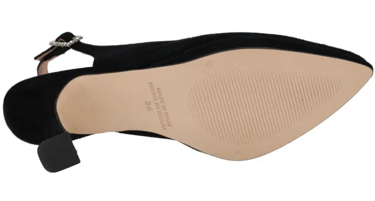 Zapatos corte salón destalonados con hebilla de pedrería