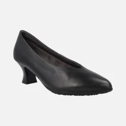 Zapatos corte salón en piel negra con tacón medio