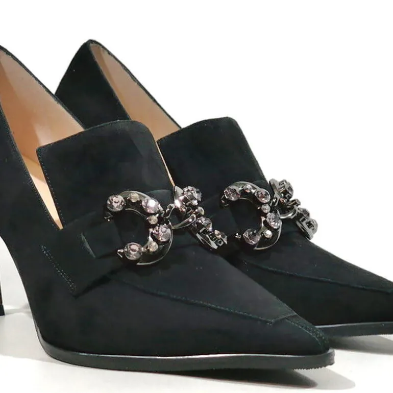 Zapatos de ante con copete y adorno Meidin