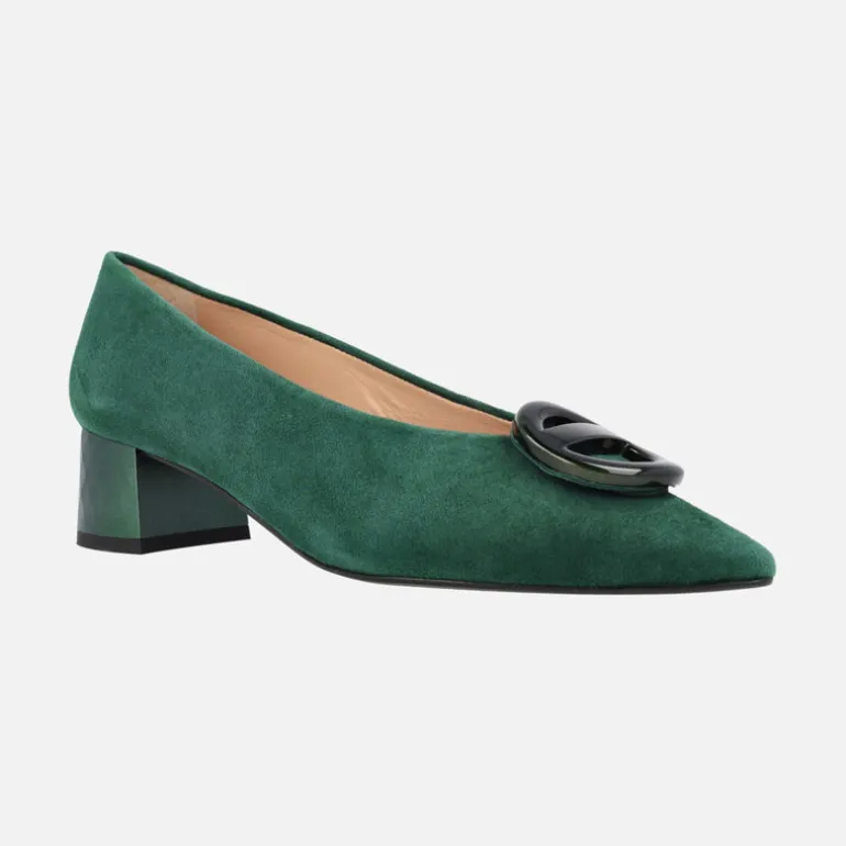 Zapatos de ante con tacón bajo y adorno Iga