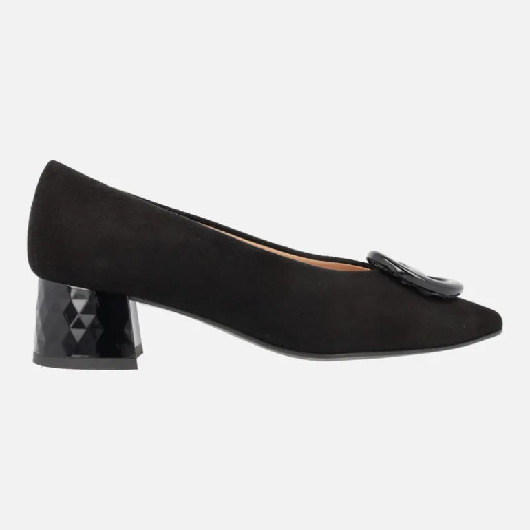Zapatos de ante con tacón bajo y adorno Iga