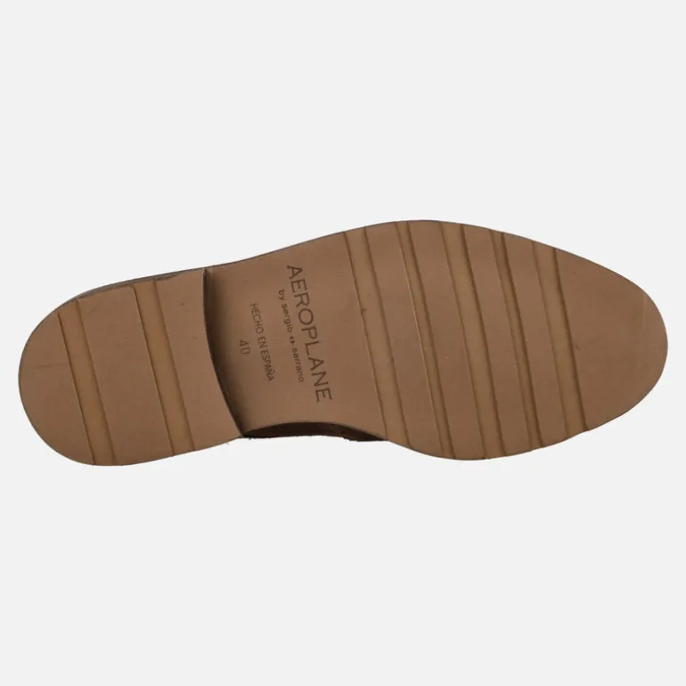 Zapatos de cordones con pala vega en piel serraje