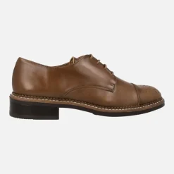 Zapatos de cordones para mujer en piel marrón con picados en la puntera