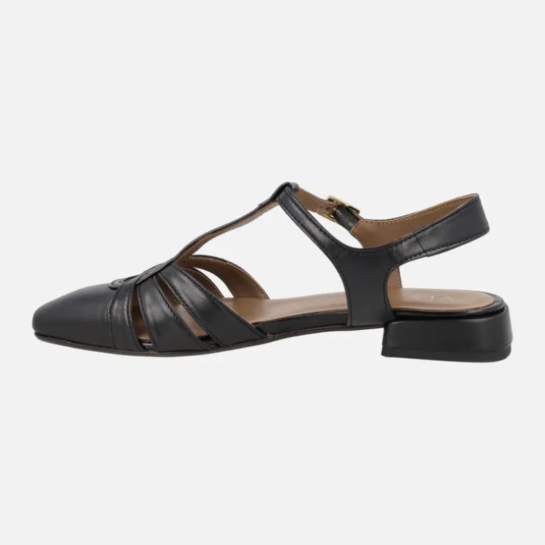 Zapatos de piel con aberturas laterales y destalonados Damaris