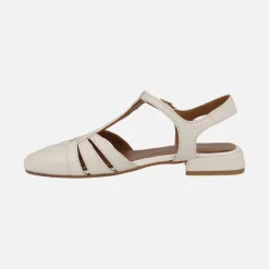 Zapatos de piel con aberturas laterales y destalonados Damaris