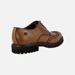 Zapatos de piel con cordones pala vega y picados