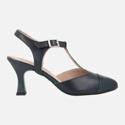 Zapatos de piel destalonados con tira al empeine