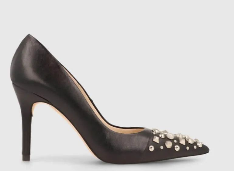 Zapatos de salón con puntera de tachas Sompo