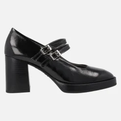 Zapatos de tacón alto en charol negro estilo mary jane