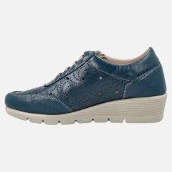 Zapatos deportivos de piel con dibujos troquelados