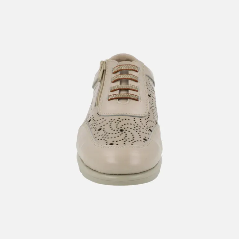 Zapatos deportivos de piel con dibujos troquelados