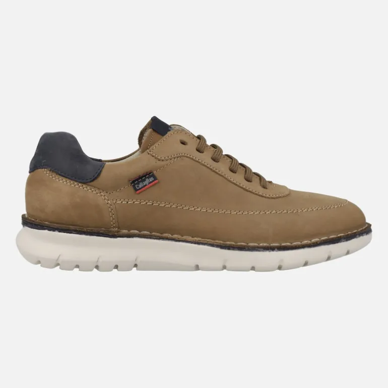 Zapatos deportivos en piel nobuck con cordones