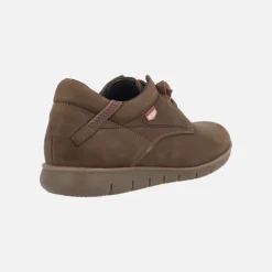 Zapatos deportivos en piel nobuck con cordones para hombre