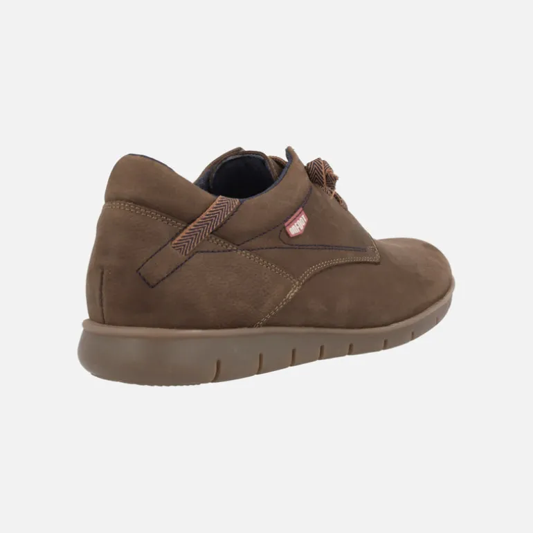 Zapatos deportivos en piel nobuck con cordones para hombre