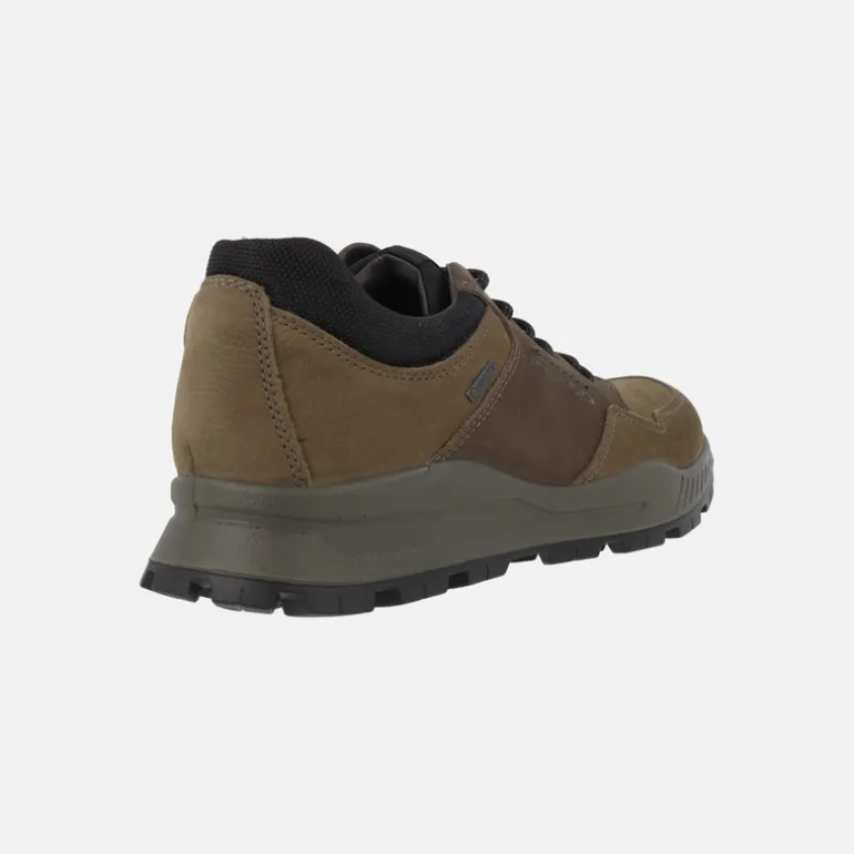Zapatos deportivos para hombre en piel nobuck con membrana Gore-tex