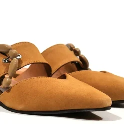 Zapatos destalonados Arabella con adorno de hebilla