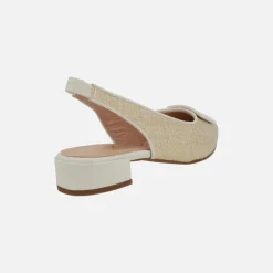 Zapatos destalonados de tacón bajo con adorno