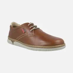 Zapatos marrones de piel con cordones estilo casual