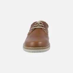 Zapatos marrones de piel con cordones estilo casual