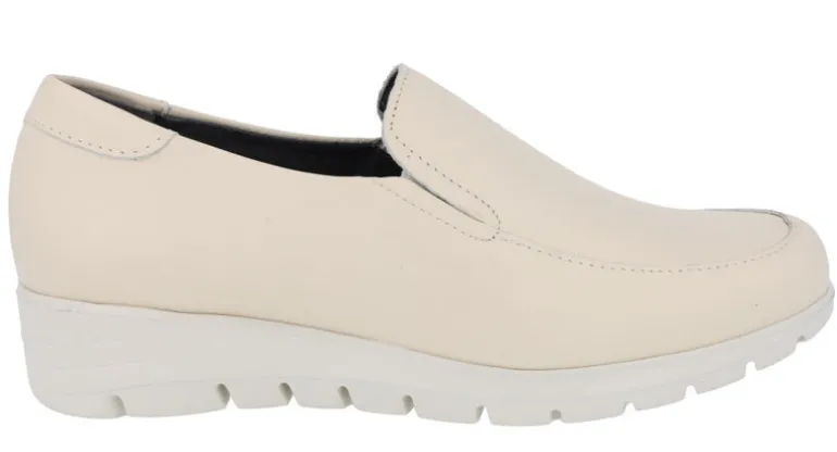 Zapatos mocasines confort para mujer de piel con elásticos