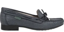 Zapatos mocasines de piel grabada con adorno de lazo