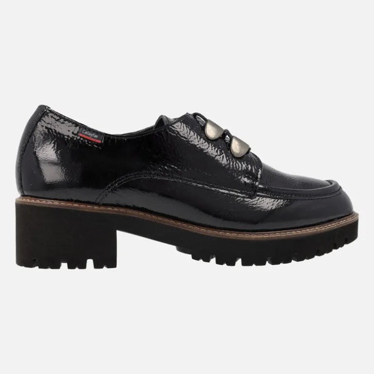 Zapatos negros de charol para mujer con cordones y piso track