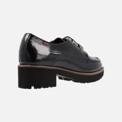 Zapatos negros de charol para mujer con cordones y piso track