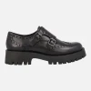 Zapatos negros de piel con hebillas y piso track