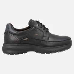 Zapatos negros de piel con cordones y membrana Fluchos tex