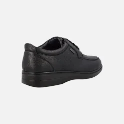 Zapatos negros de piel con cordones y membrana Tex